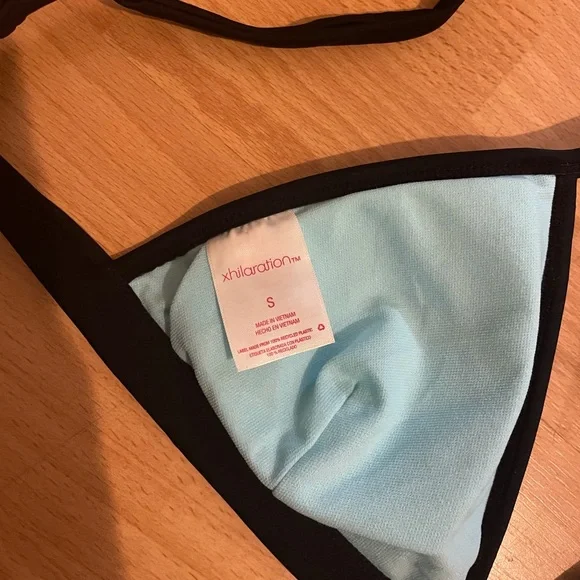 Triangl ‘look-a-like’ Bikini Top - Picture 5 of 6